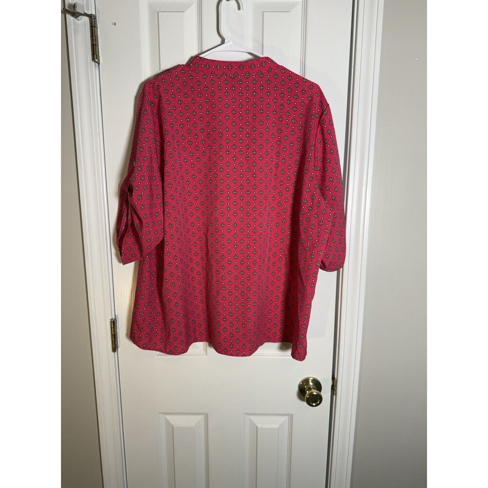 Shein Curve Pink Geometric Print V-Neck Roll Tab Sleeve Blouse Top Plus Size 2XL - Picture 6 of 9